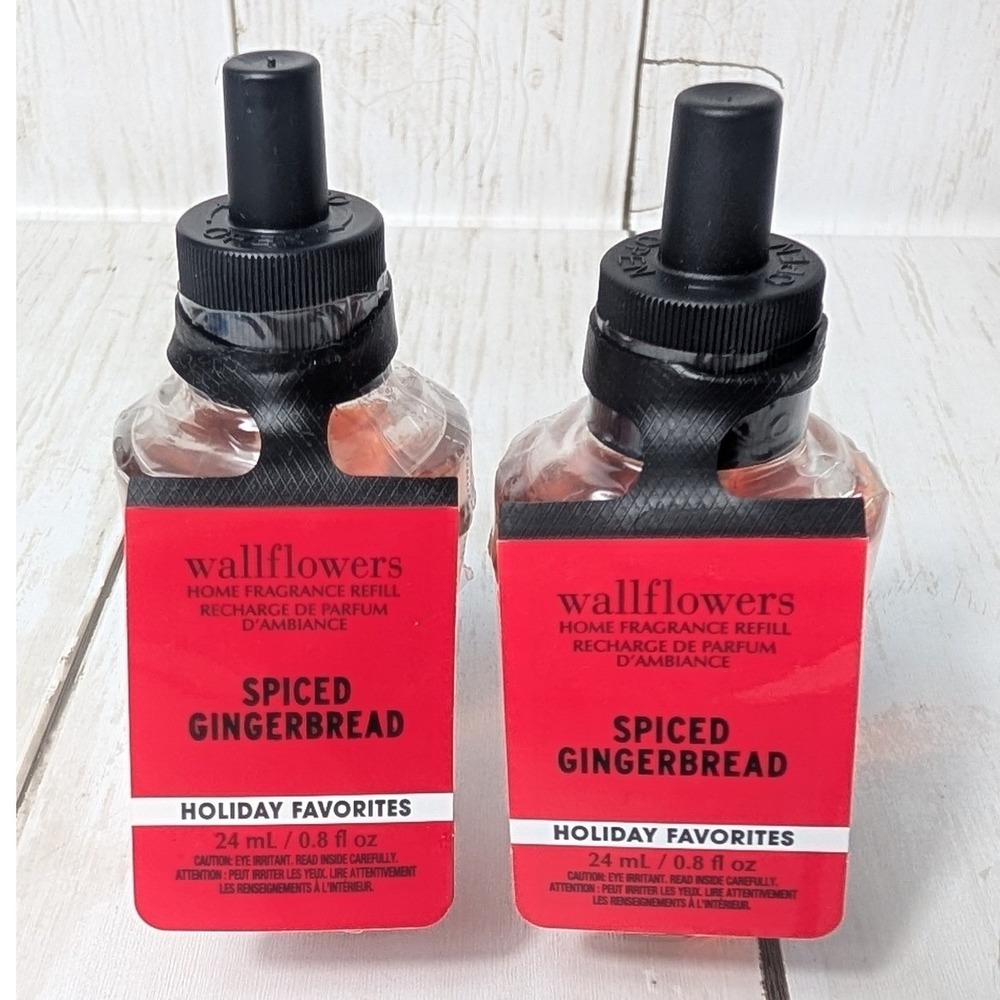 Bath & Body Works Wallflowers Refill 2-Pack Spiced Gingerbread New SEALED